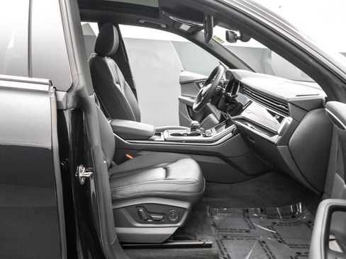 Used 2019 Audi Q8 Premium Plus image 42