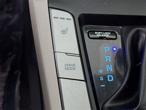 Used 2019 Hyundai Elantra Value Edition image 11