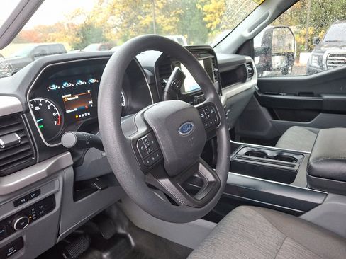 Used 2022 Ford F150 XL w/ Trailer Tow Package image 26