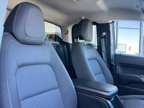 Used 2022 Chevrolet Colorado LT w/ Fleet Safety Package RWD image 15