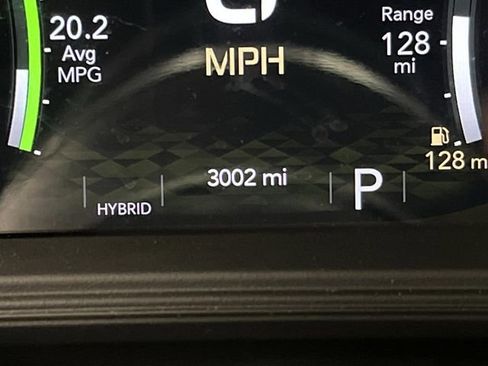 Used 2024 Jeep Wrangler Unlimited Sahara image 6