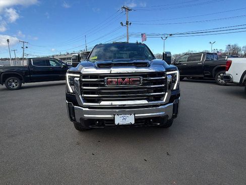 New 2026 GMC Sierra 2500 SLT w/ SLT Convenience Package image 2