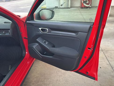 Used 2023 Honda Civic Sport image 12