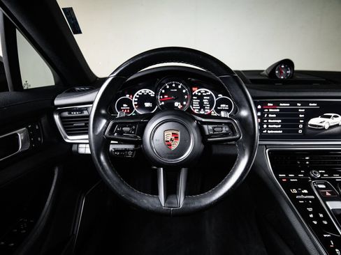 Certified 2023 Porsche Panamera 4 Platinum Edition AWD/4WD image 26
