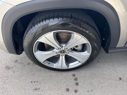 Used 2021 Mercedes-Benz GLS 450 4MATIC image 18