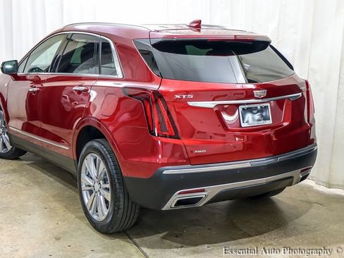 Used 2024 Cadillac XT5 Premium Luxury AWD/4WD image 7