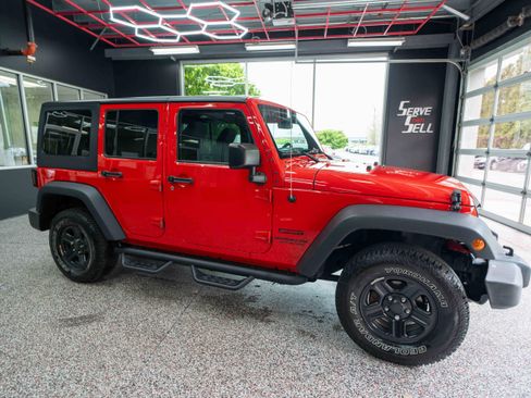 Used 2017 Jeep Wrangler Unlimited Sport AWD/4WD image 5