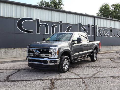 Used 2024 Ford F250 XLT AWD/4WD image 1