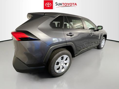 New 2025 Toyota RAV4 LE image 4