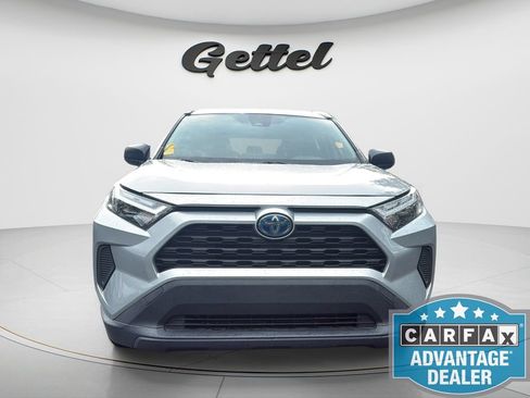 Used 2023 Toyota RAV4 LE AWD/4WD image 2