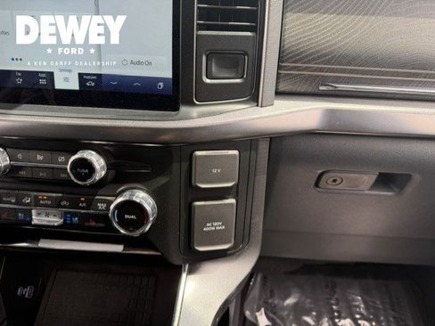 Used 2022 Ford F150 Platinum w/ Equipment Group 701A High AWD/4WD image 28