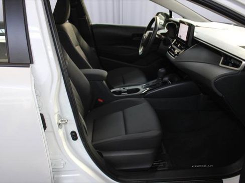 Certified 2024 Toyota Corolla LE w/ LE Convenience Package image 11