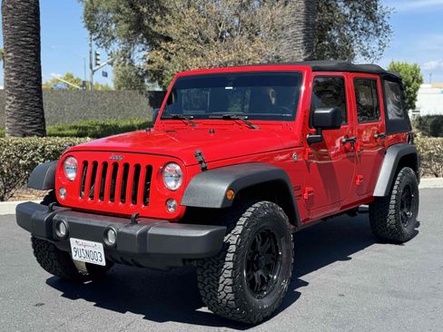 Used 2015 Jeep Wrangler Unlimited Sport w/ Quick Order Package 24S AWD/4WD image 10