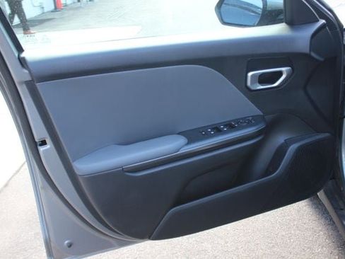 Used 2025 Kia K4 FWD image 20