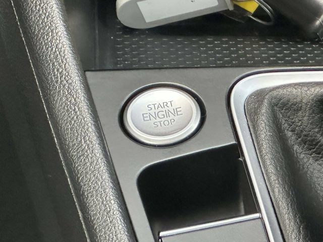 Used 2022 Volkswagen Jetta SEL FWD image 22
