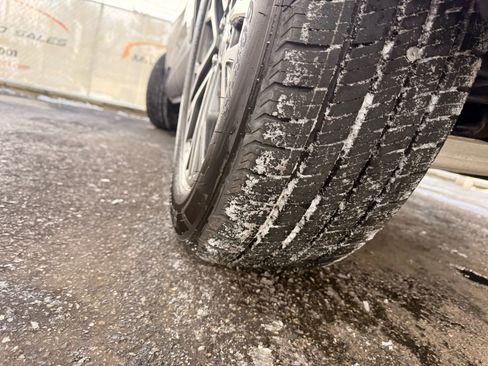 Used 2020 Ford Escape SEL image 44