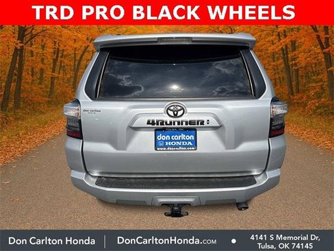 Used 2023 Toyota 4Runner SR5 Premium image 4