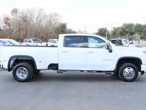 Used 2020 Chevrolet Silverado 3500 High Country image 8