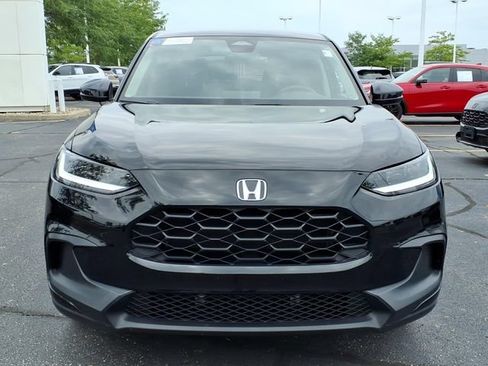 Certified 2024 Honda HR-V LX image 2