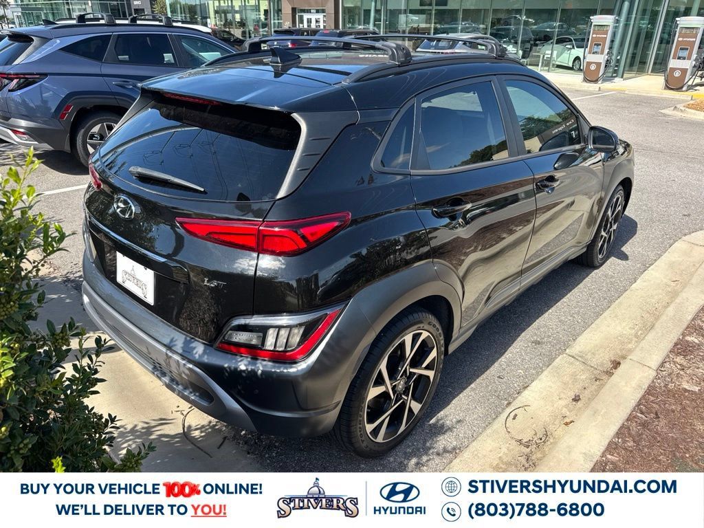 Used 2022 Hyundai Kona Limited FWD image 3
