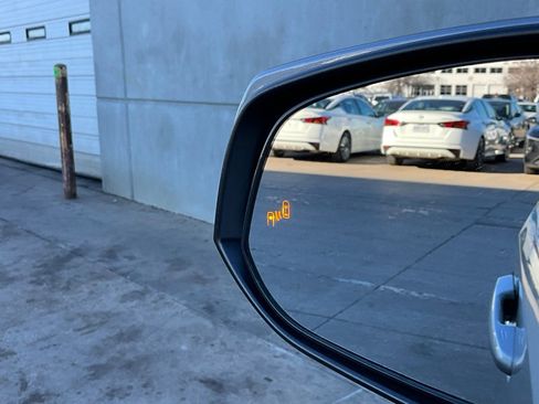 Used 2025 Toyota RAV4 XLE image 20