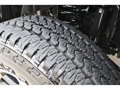 Used 2025 RAM 2500 Laramie image 30