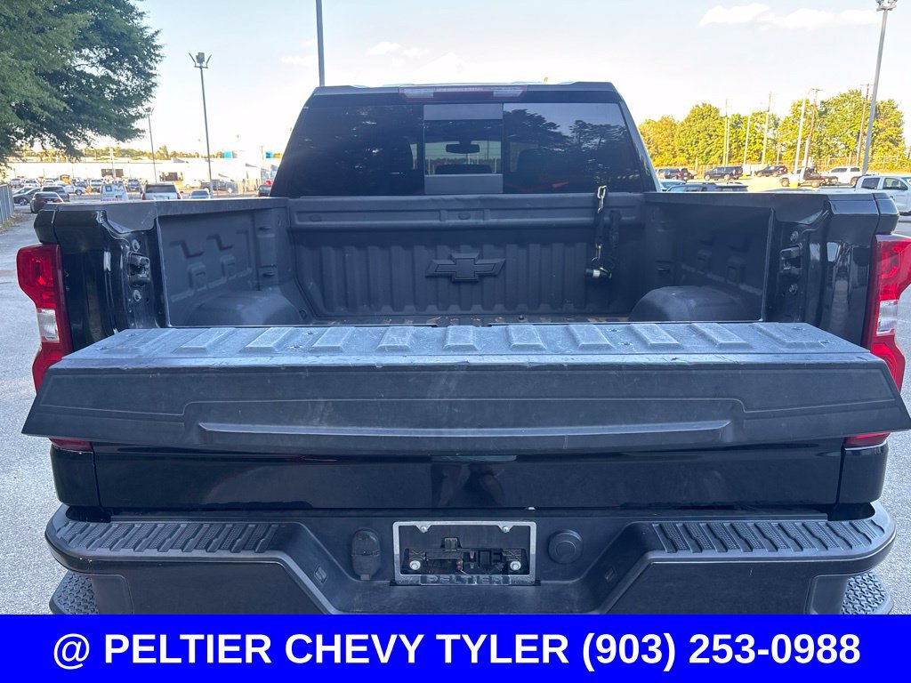 Used 2021 Chevrolet Silverado 1500 RST AWD/4WD image 7