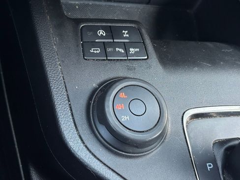 Used 2019 Ford Ranger Lariat w/ Technology Package AWD/4WD image 10