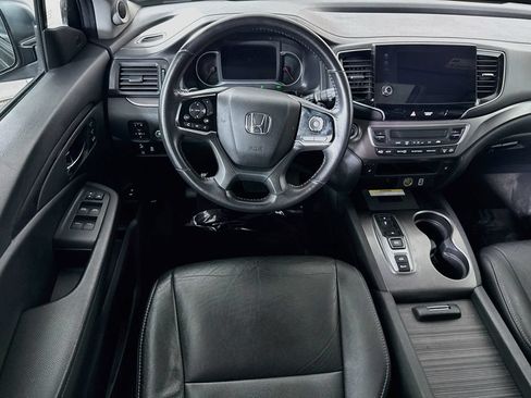 Used 2022 Honda Pilot Special Edition image 3