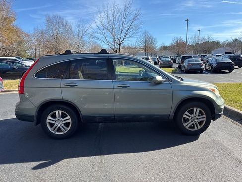 Used 2011 Honda CR-V EX-L image 17