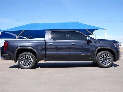 Used 2023 GMC Sierra 1500 Denali Ultimate image 3