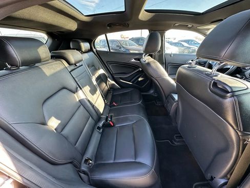 Used 2016 Mercedes-Benz GLA 250 4MATIC image 14