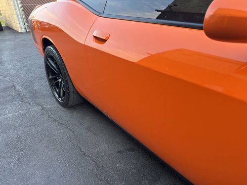 Used 2014 Dodge Challenger R/T image 15