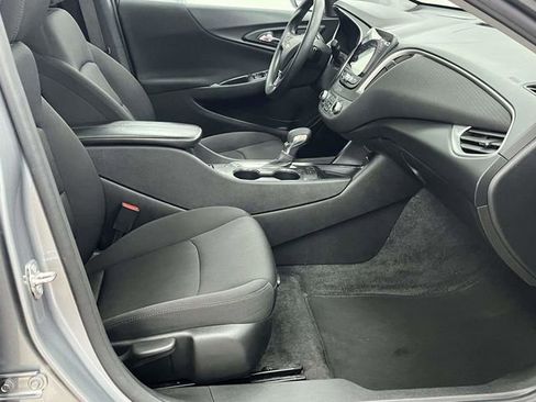 Used 2024 Chevrolet Malibu LT FWD image 29
