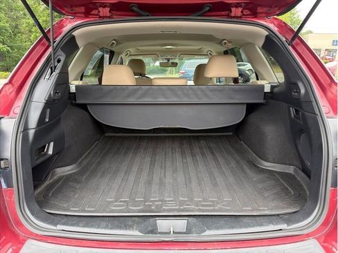 Used 2018 Subaru Outback 2.5i Limited AWD/4WD image 7