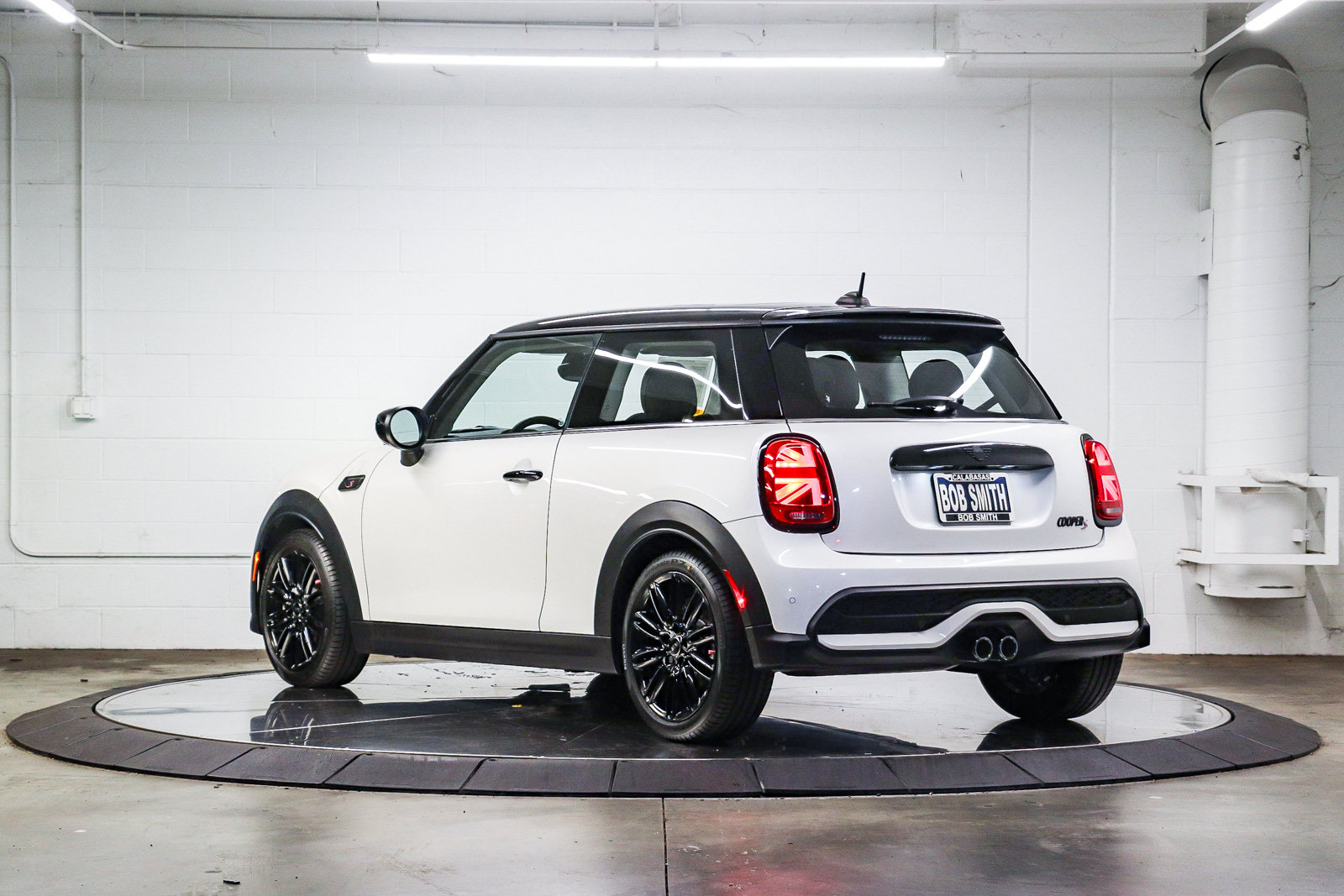 Certified 2024 MINI Cooper S FWD image 4