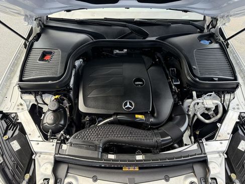 Used 2022 Mercedes-Benz GLC 300 4MATIC image 25