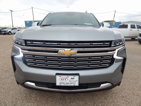Used 2024 Chevrolet Suburban Premier w/ Max Trailering Package image 9