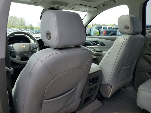 Certified 2020 Chevrolet Traverse Premier FWD image 31