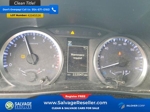 Used 2019 Toyota Highlander LE FWD image 12