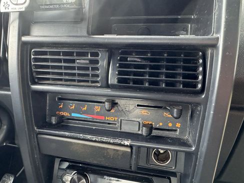 Used 1992 Suzuki Samurai JL image 14