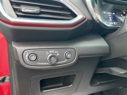 Used 2021 Chevrolet TrailBlazer RS w/ Convenience Package image 20