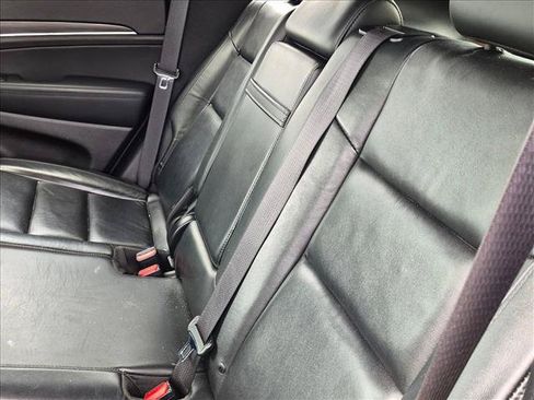 Used 2021 Jeep Grand Cherokee Limited RWD image 13