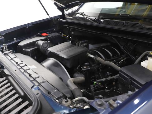 Used 2023 Chevrolet Silverado 2500 Custom w/ Custom Convenience Package image 33