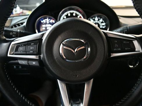 Used 2020 MAZDA MX-5 Miata RF Club w/ Brembo/BBS Recaro Package RWD image 36