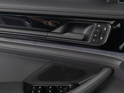 New 2026 Porsche Panamera 4 image 20