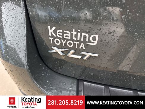Used 2022 Ford Explorer XLT RWD image 9