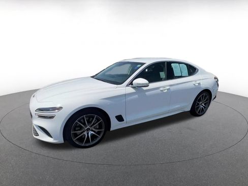 Used 2026 Genesis G70 2.5T RWD image 8