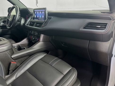 Used 2021 Chevrolet Tahoe RST w/ Luxury Package RWD image 34