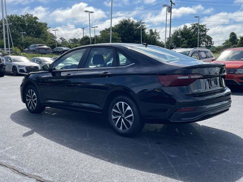 Used 2024 Volkswagen Jetta S FWD image 5